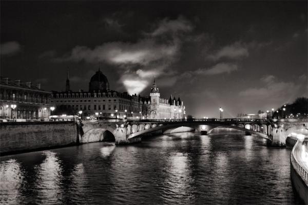 Paris: Île de la Cité & Seine