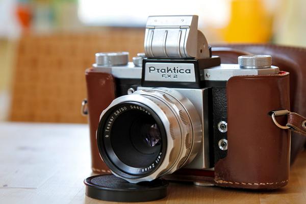 Meine Praktica F.X 2 unter der Lupe