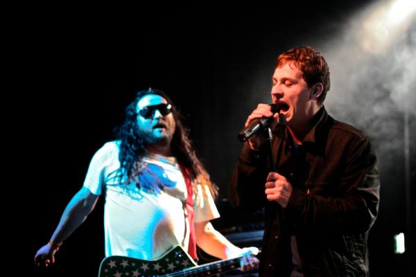 Werk2: Eröffnung Halle D – B.M. (Shandy Mandies)